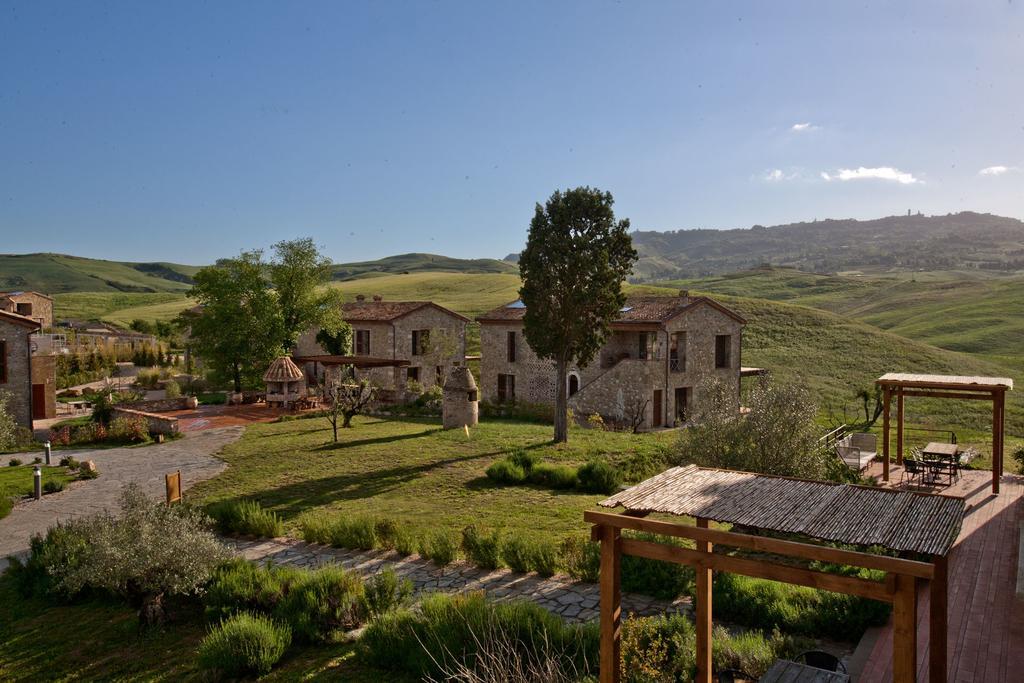 Tuscany Forever Famiglia Apartments Volterra Exterior photo