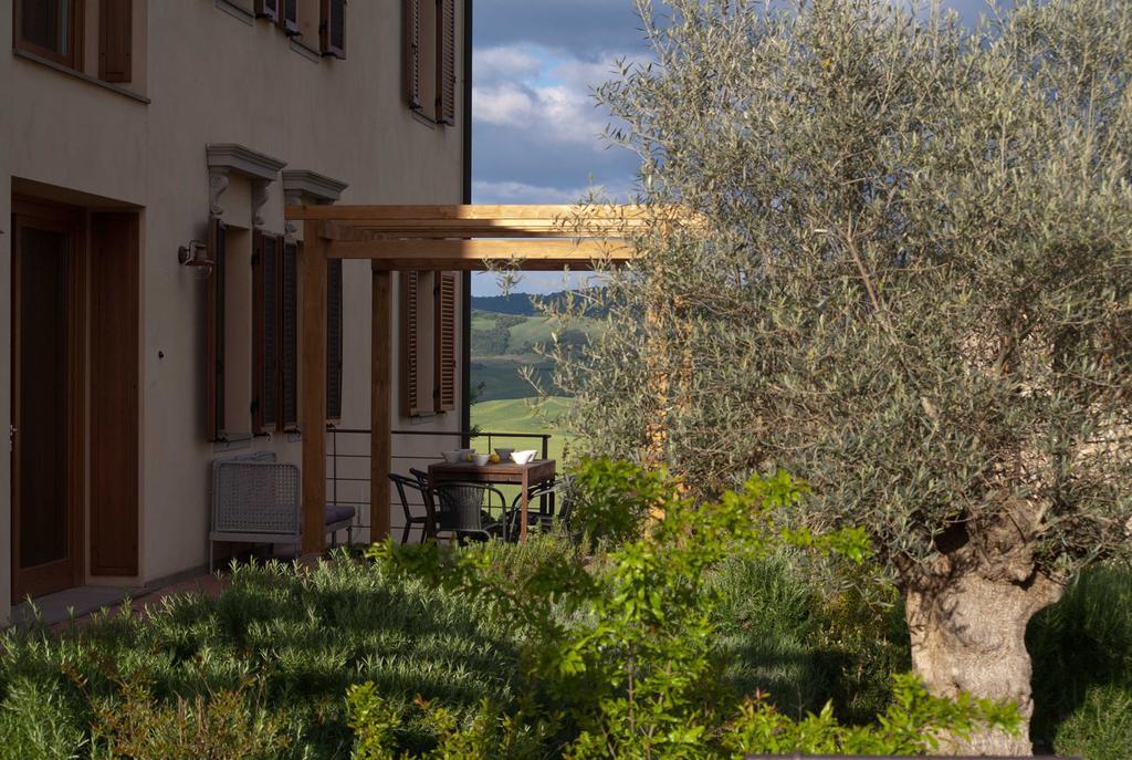 Tuscany Forever Famiglia Apartments Volterra Exterior photo