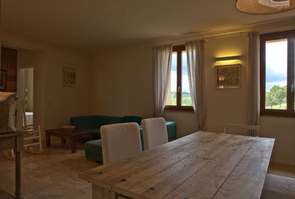 Tuscany Forever Famiglia Apartments Volterra Exterior photo