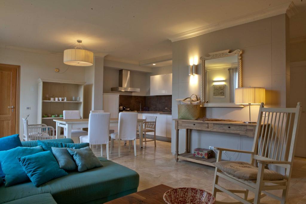 Tuscany Forever Famiglia Apartments Volterra Exterior photo