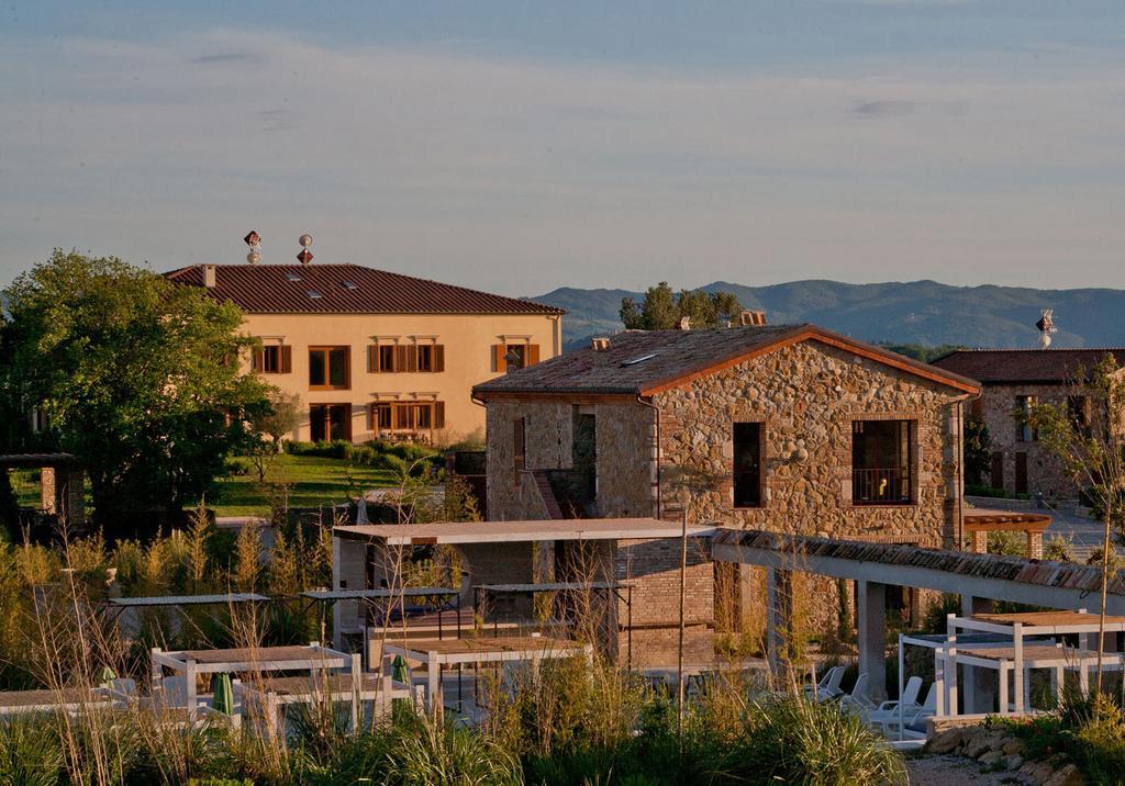 Tuscany Forever Famiglia Apartments Volterra Exterior photo