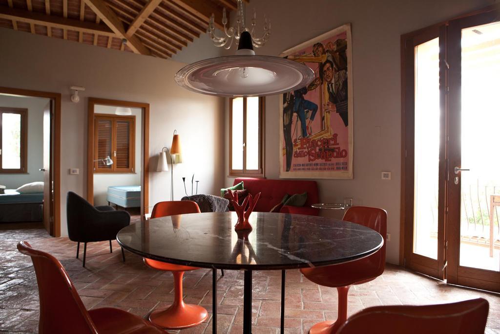 Tuscany Forever Famiglia Apartments Volterra Exterior photo