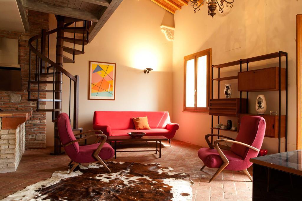 Tuscany Forever Famiglia Apartments Volterra Exterior photo
