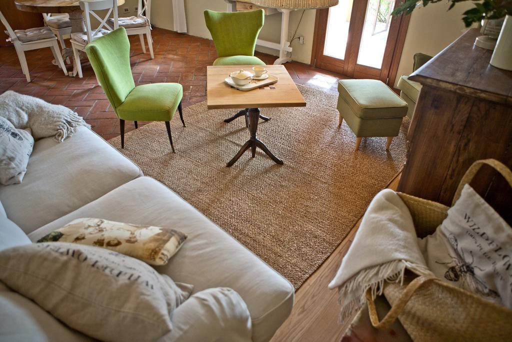 Tuscany Forever Famiglia Apartments Volterra Exterior photo